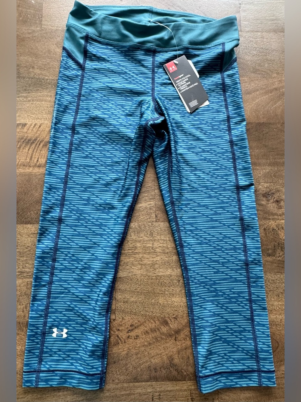 Under Armour Capri Teal and Blue Patterned Performance Leggings